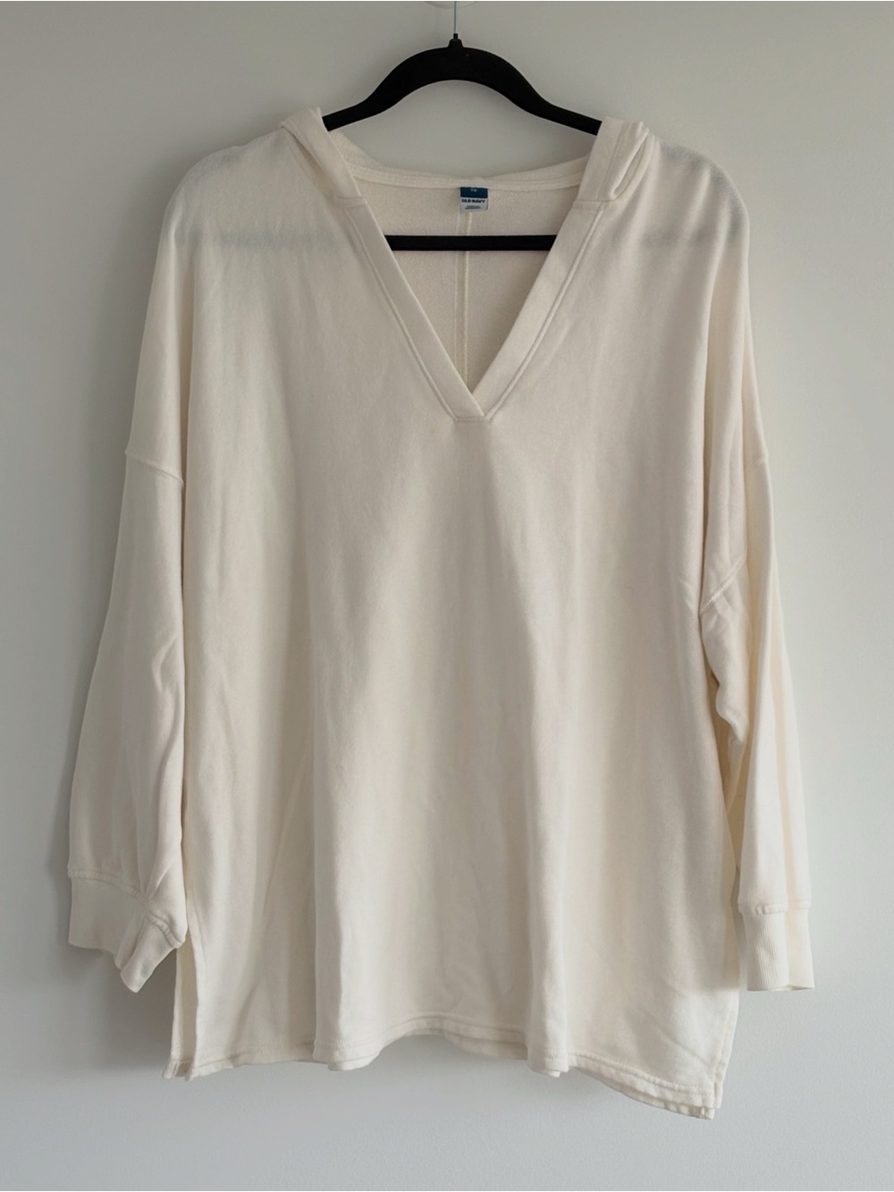 Old Navy Cream V-Neck Hooded Pullover Sweatshirt